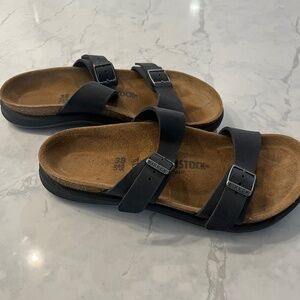 Birkenstocks- Arizona Crosstown